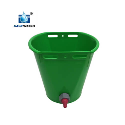 8L Calf feeding bucket