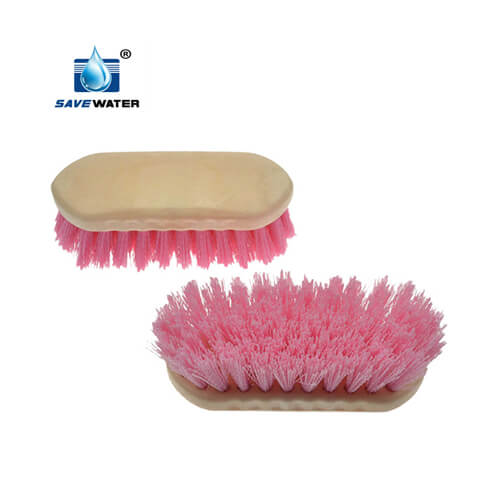 Dandy brush foaming back small